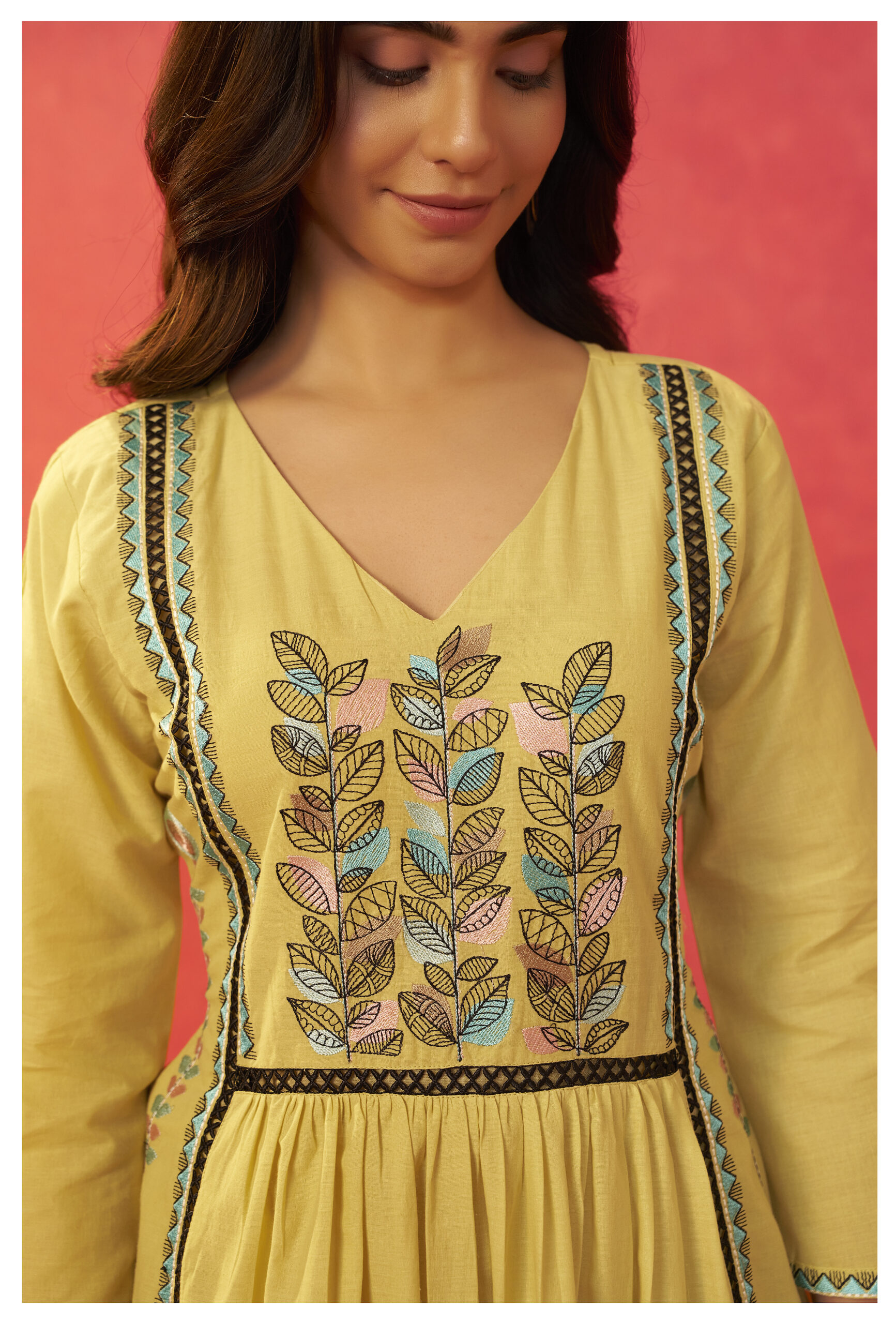 SUMMER TRENDS - 1005d (1)