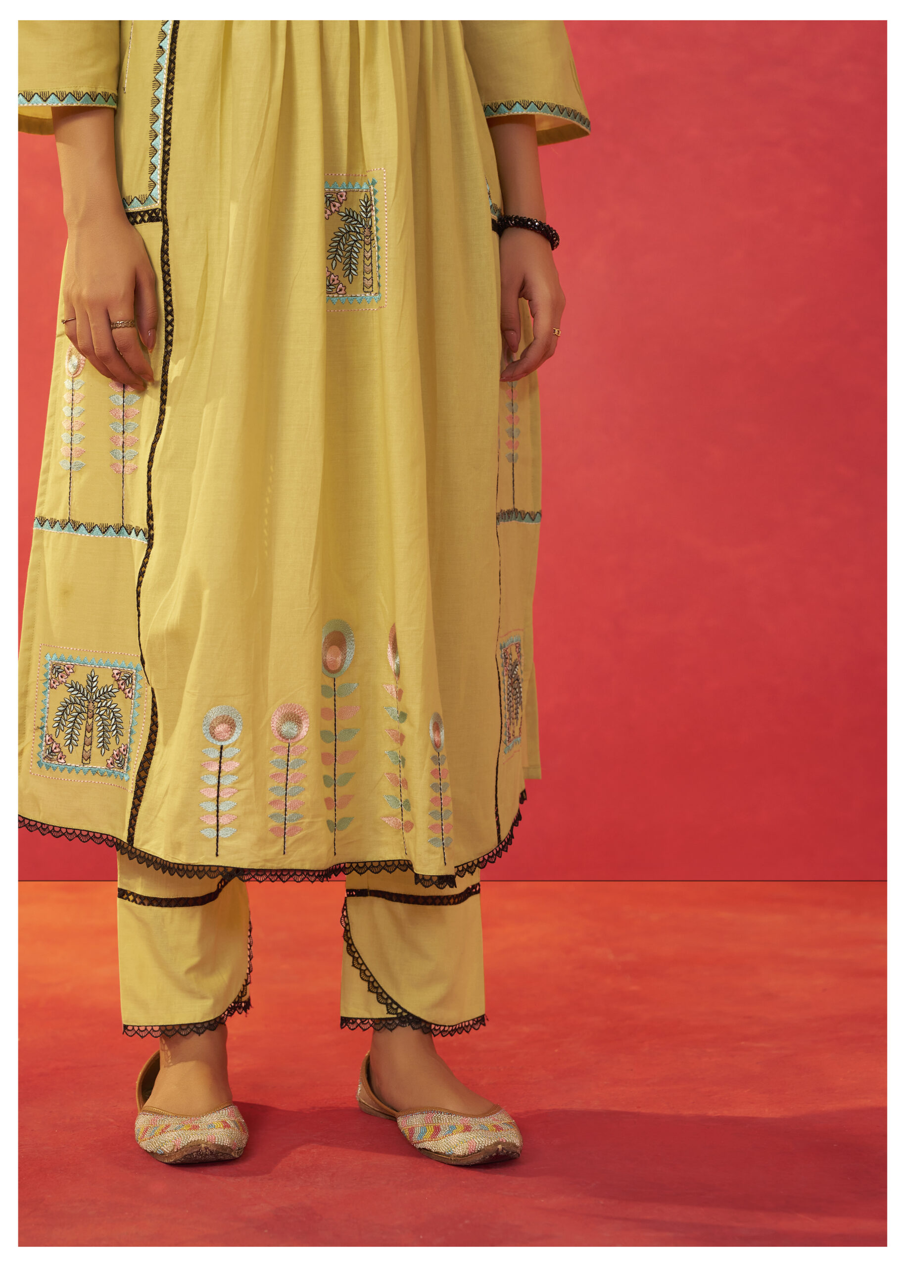 SUMMER TRENDS - 1005f (1)